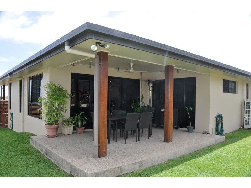 28 Manning St, Rural View QLD 4740