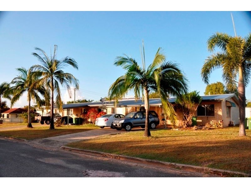 3/23 Wares, Sarina QLD 4737