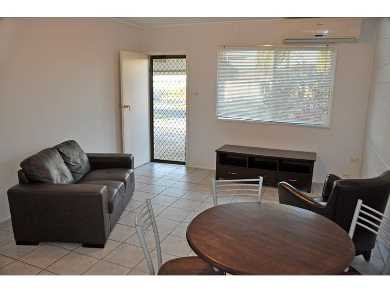 3/23 Wares, Sarina QLD 4737