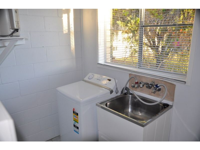 3/23 Wares, Sarina QLD 4737