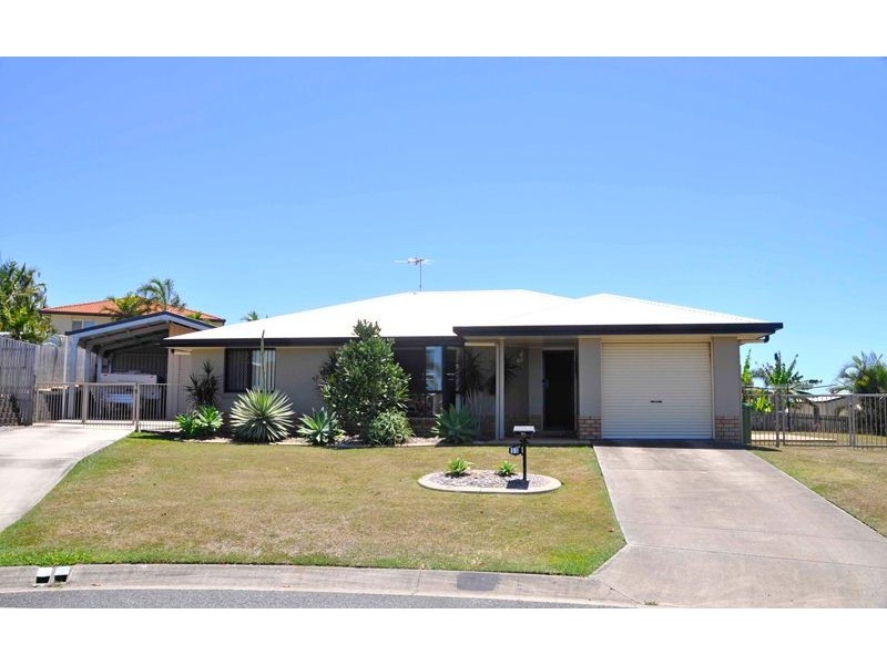 11 The Quarterdeck, Blacks Beach QLD 4740