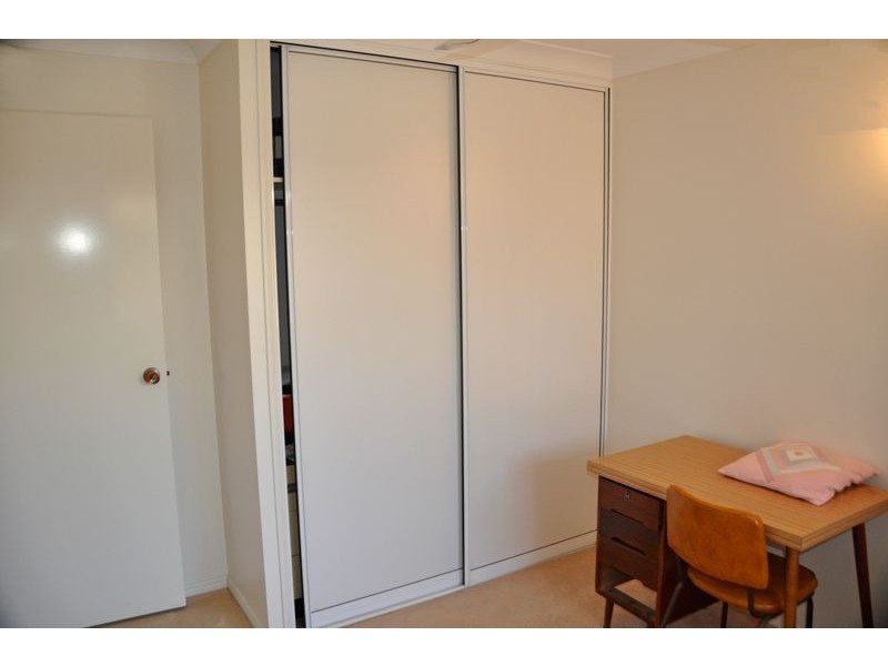 1/61 Holland St, West Mackay QLD 4740