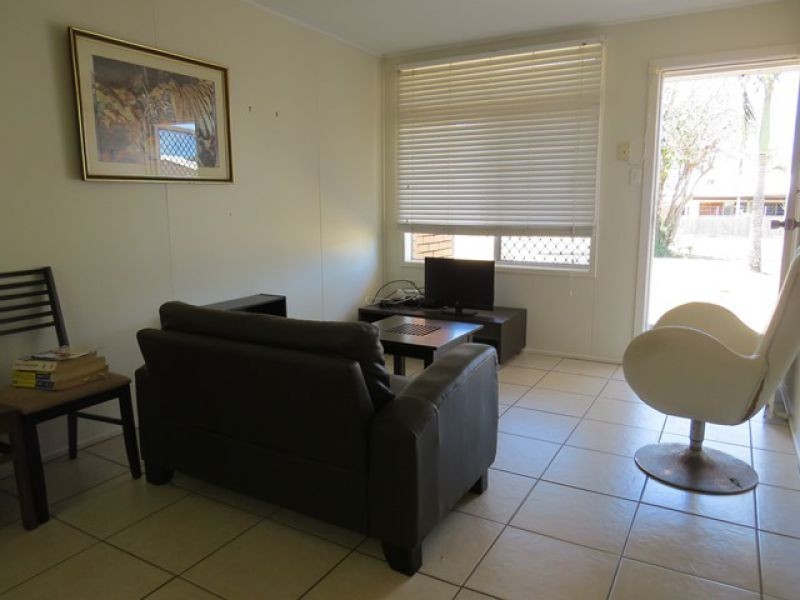 1-21 Owen Jenkins Dr, Sarina QLD 4737