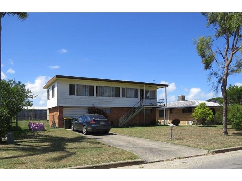 19 Hasting St, Ooralea QLD 4740