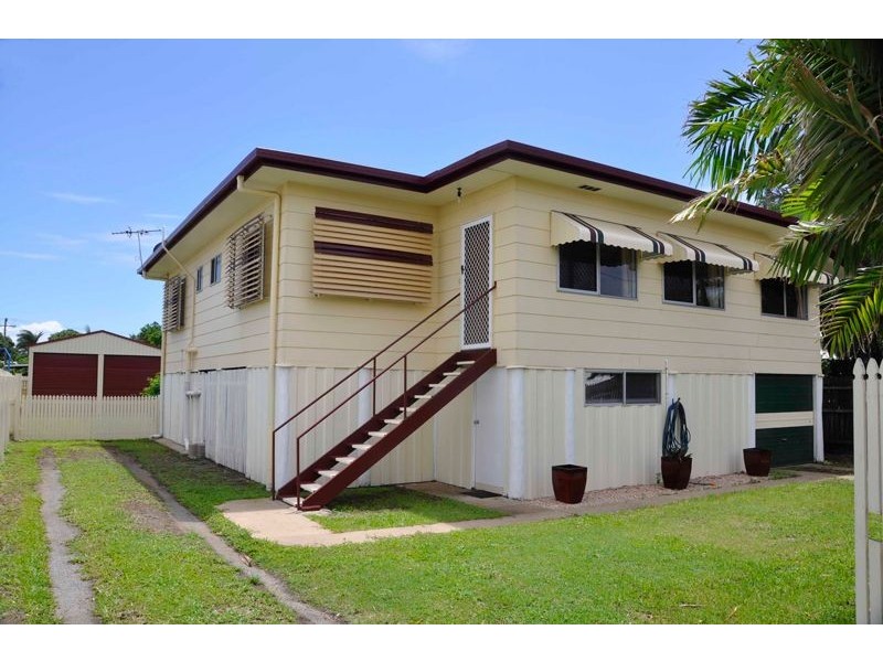 2 Black St, South Mackay QLD 4740