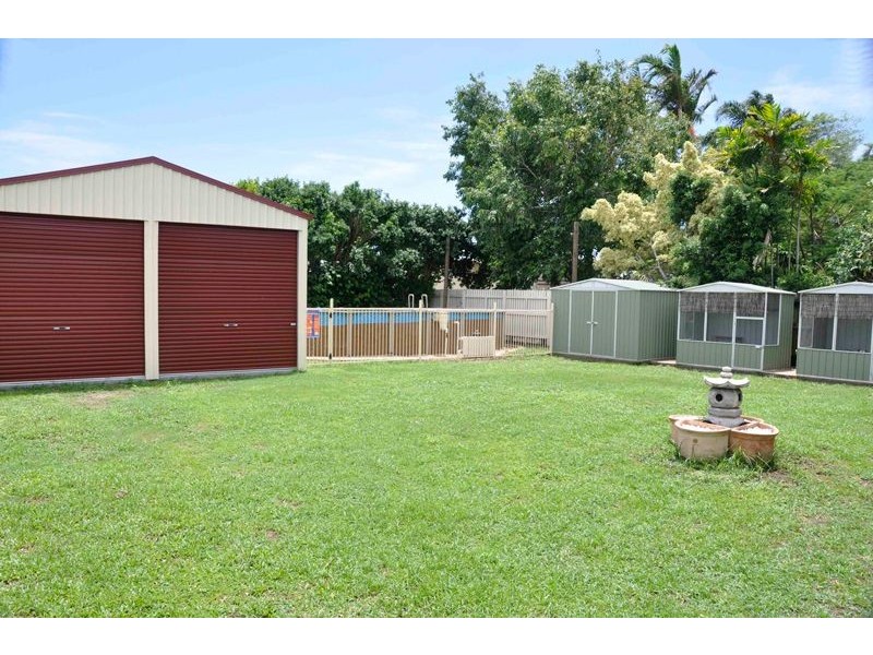 2 Black St, South Mackay QLD 4740