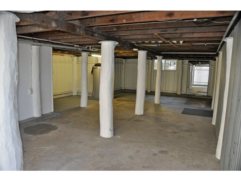 2 Black St, South Mackay QLD 4740