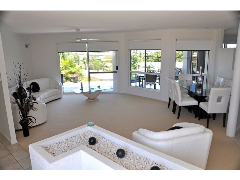 10 Palmview Crt, Rural View QLD 4740