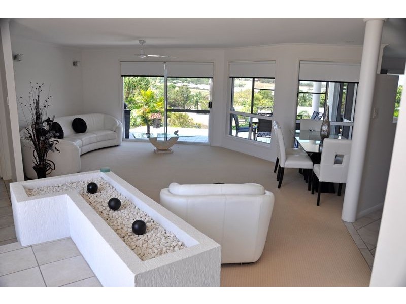 10 Palmview Crt, Rural View QLD 4740