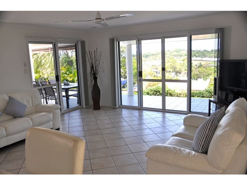 10 Palmview Crt, Rural View QLD 4740