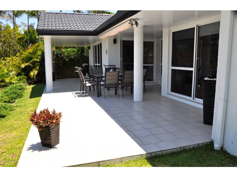 10 Palmview Crt, Rural View QLD 4740