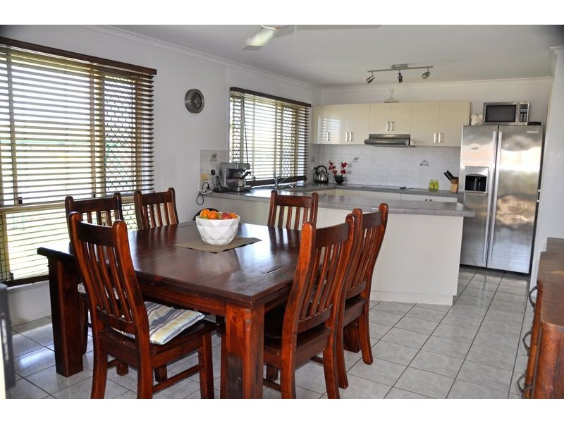 4 Lorne Court, Beaconsfield QLD 4740