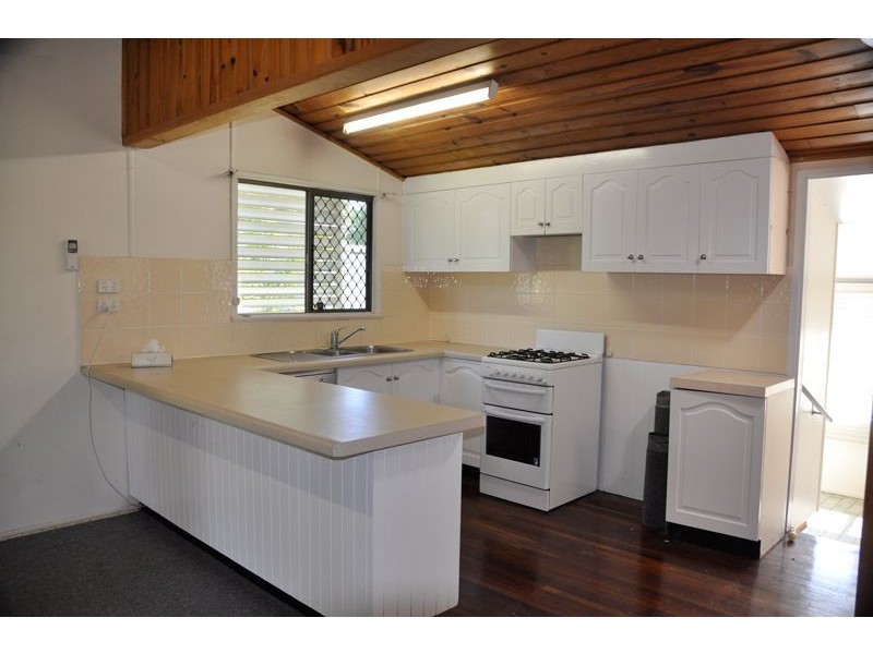7 Knobel Street, North Mackay QLD 4740