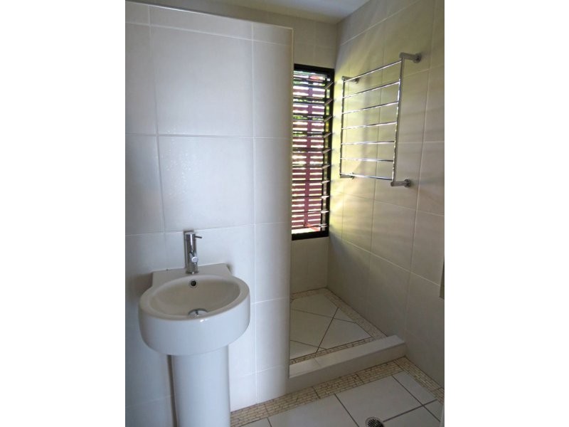 16 Frangipanni Ave, Seaforth QLD 4741