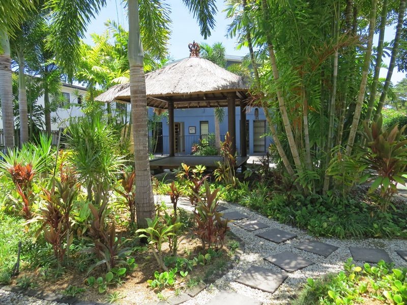 16 Frangipanni Ave, Seaforth QLD 4741