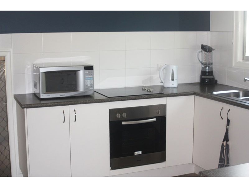 2 Zammit St, North Mackay QLD 4740