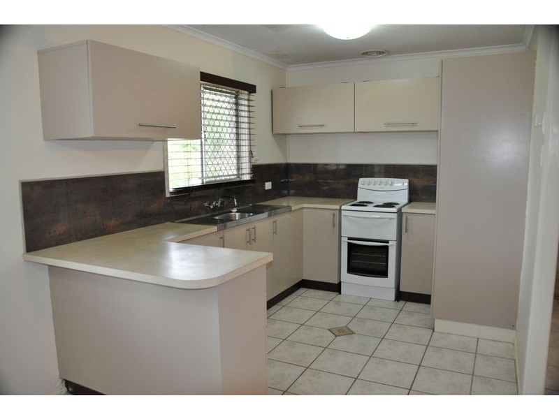 29 Coles Rd, Andergrove QLD 4740