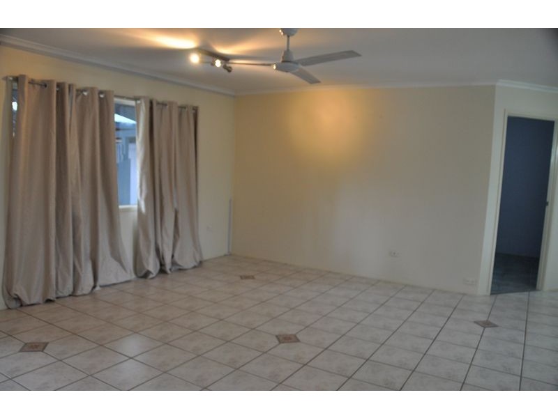 29 Coles Rd, Andergrove QLD 4740