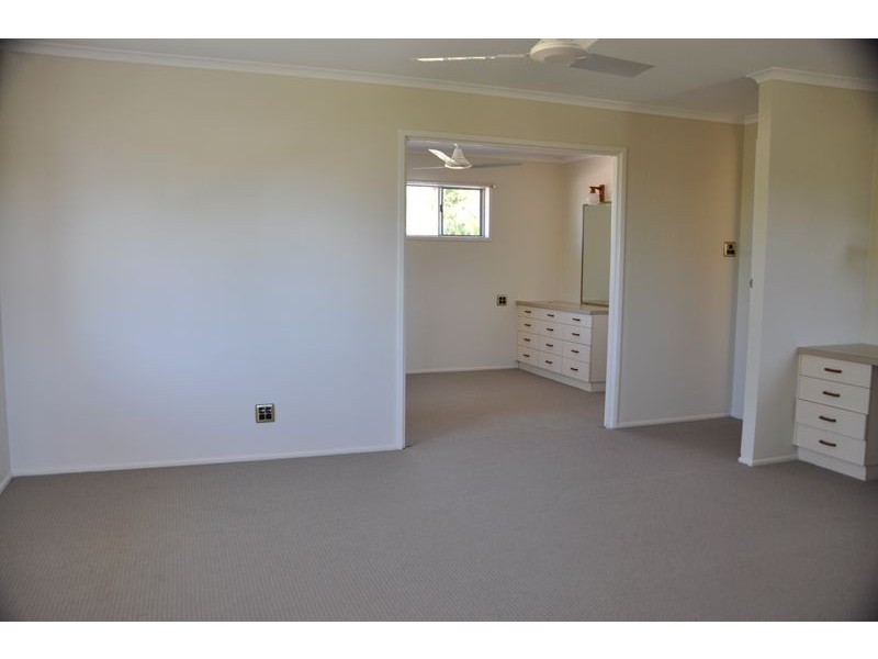 13 Barton St, West Mackay QLD 4740