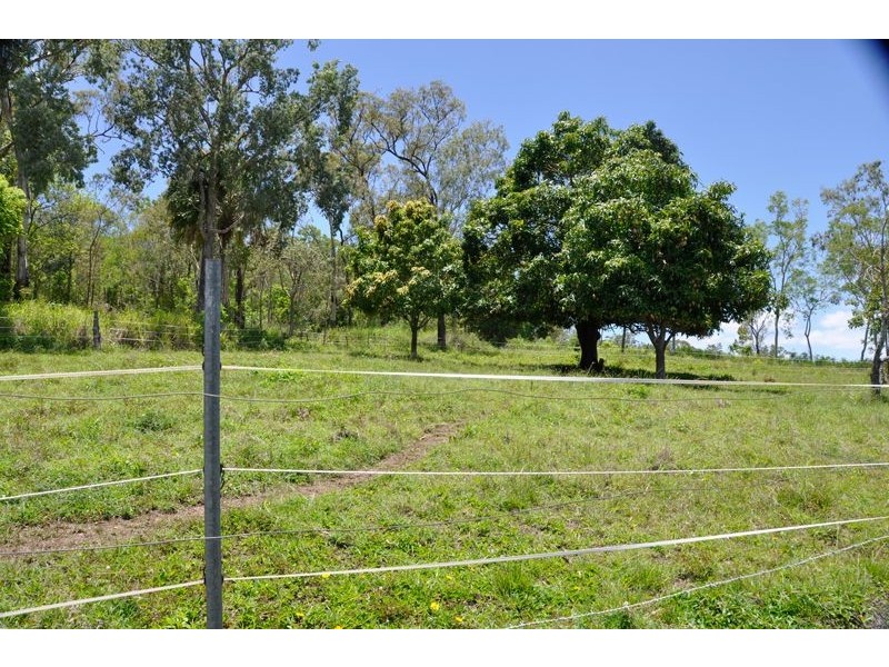 1914 Yakapari-seaforth Rd, Seaforth QLD 4741