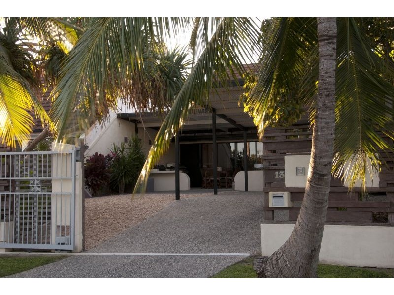 13 Saltwater St, Eimeo QLD 4740