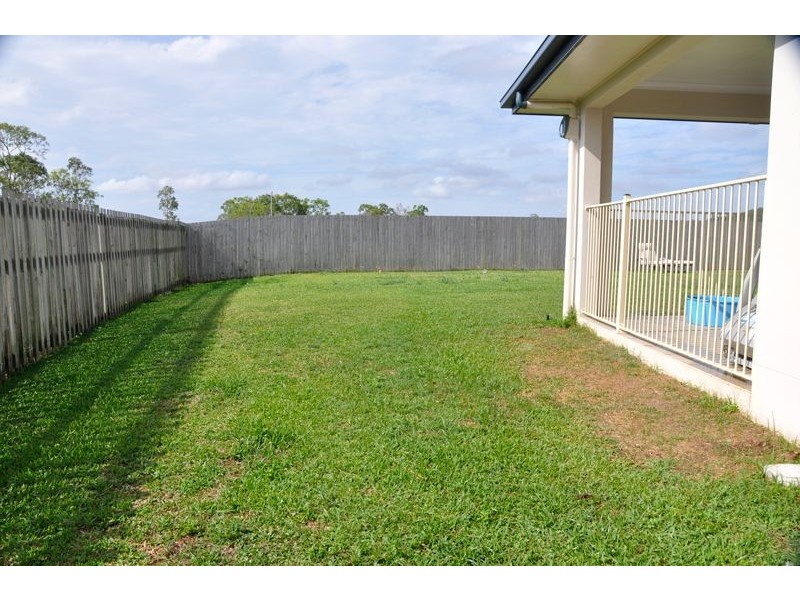 16 Millenium Drive, Sarina QLD 4737