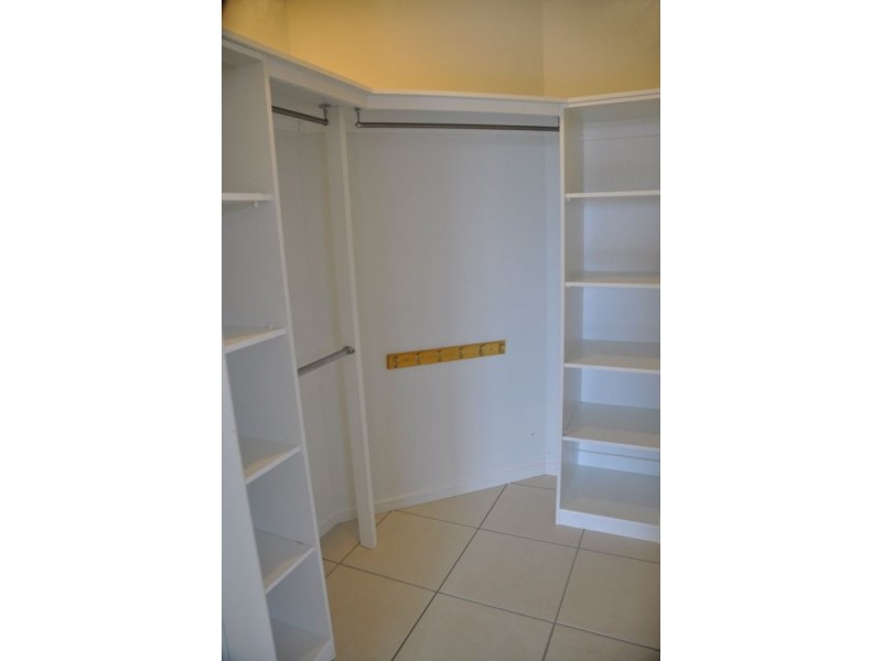 25 Townsend St, Bucasia QLD 4750