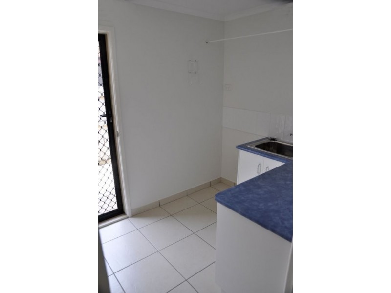 25 Townsend St, Bucasia QLD 4750