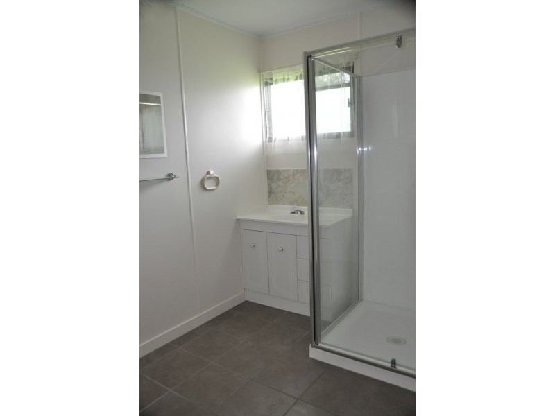 7 East St, Sarina QLD 4737