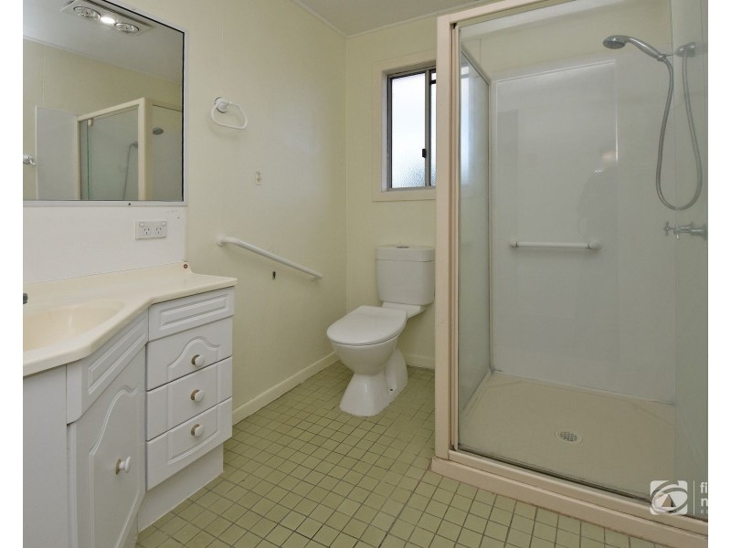 120 Kroombit Street, Biloela QLD 4715