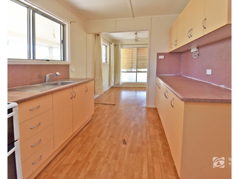 176 Kariboe Street, Biloela QLD 4715