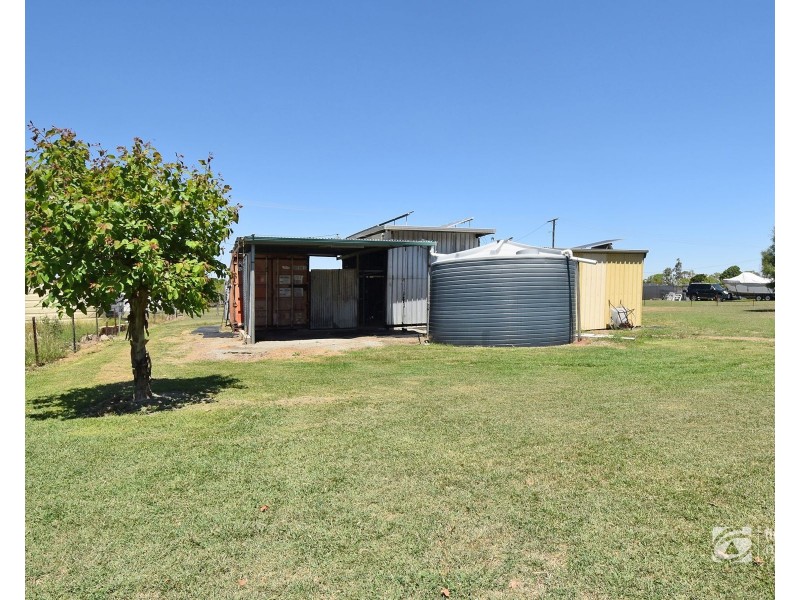 45 Bowen Street, Banana QLD 4702