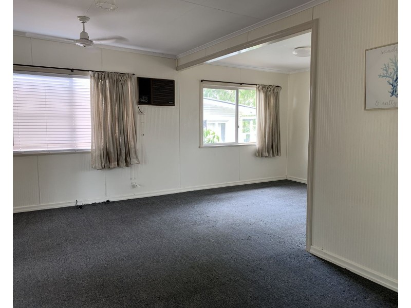 27 Buckland Street, Biloela QLD 4715