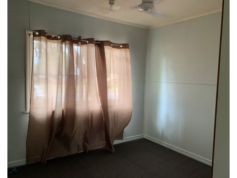 27 Buckland Street, Biloela QLD 4715