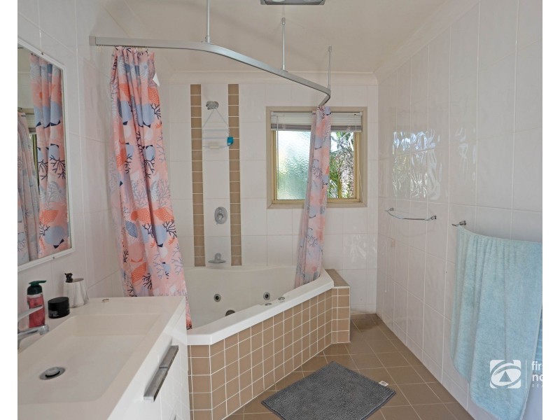 2/2 Bauerle Court, Biloela QLD 4715