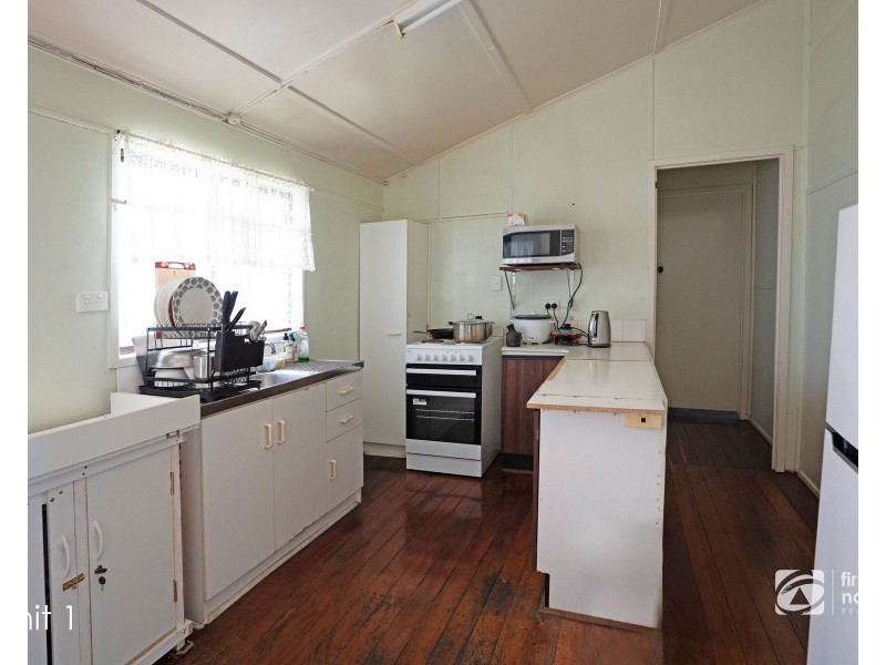 1 & 2/104 KARIBOE STREET, Biloela QLD 4715