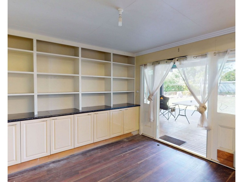 80 Kroombit Street, Biloela QLD 4715