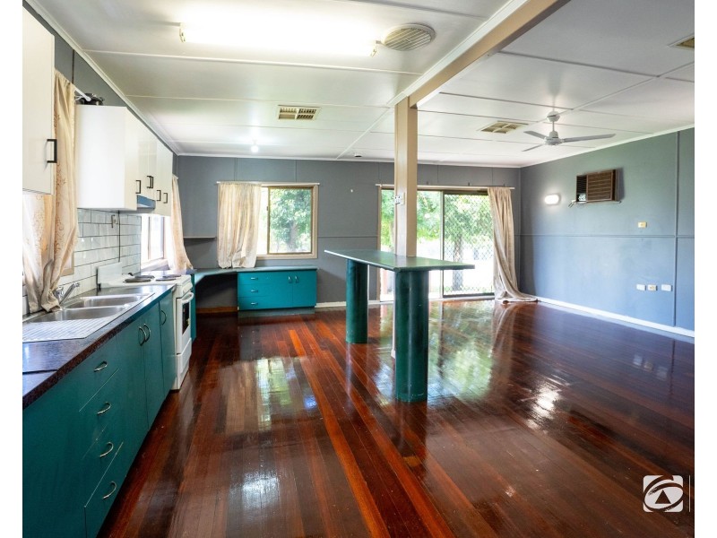 15 Collard Street, Biloela QLD 4715