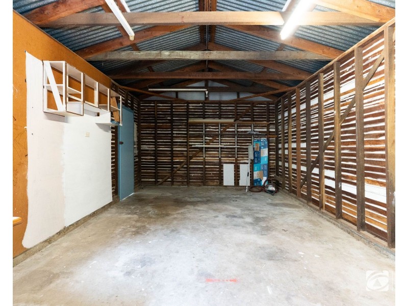 24 Dee Street, Biloela QLD 4715