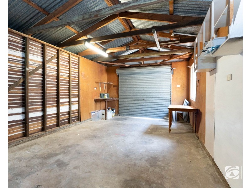 24 Dee Street, Biloela QLD 4715