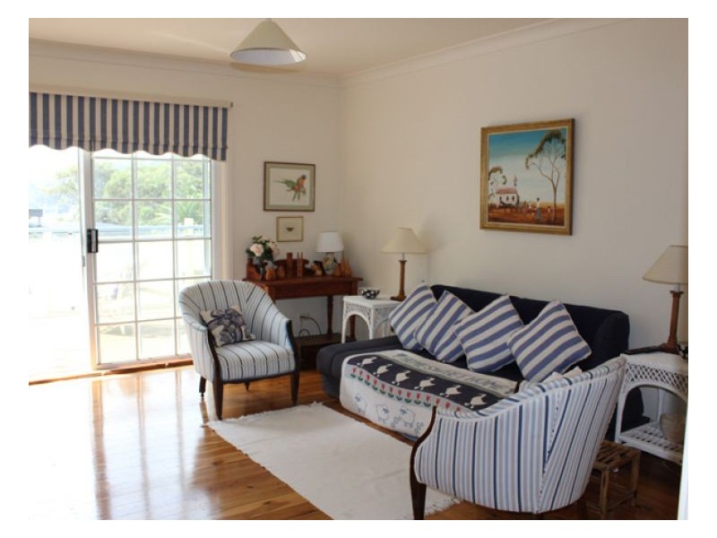 13 Kananook Avenue, Bayview NSW 2104