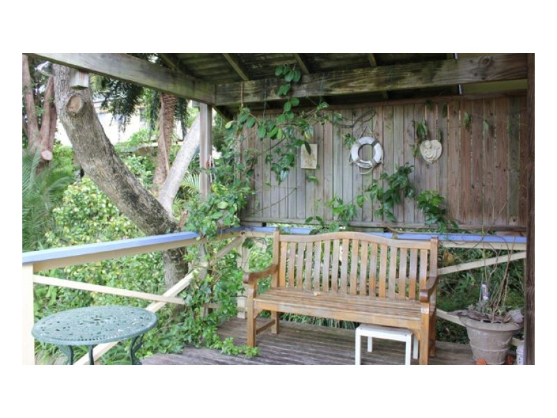 13 Kananook Avenue, Bayview NSW 2104