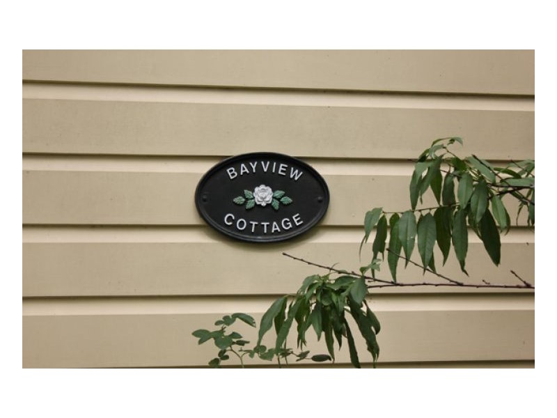 13 Kananook Avenue, Bayview NSW 2104