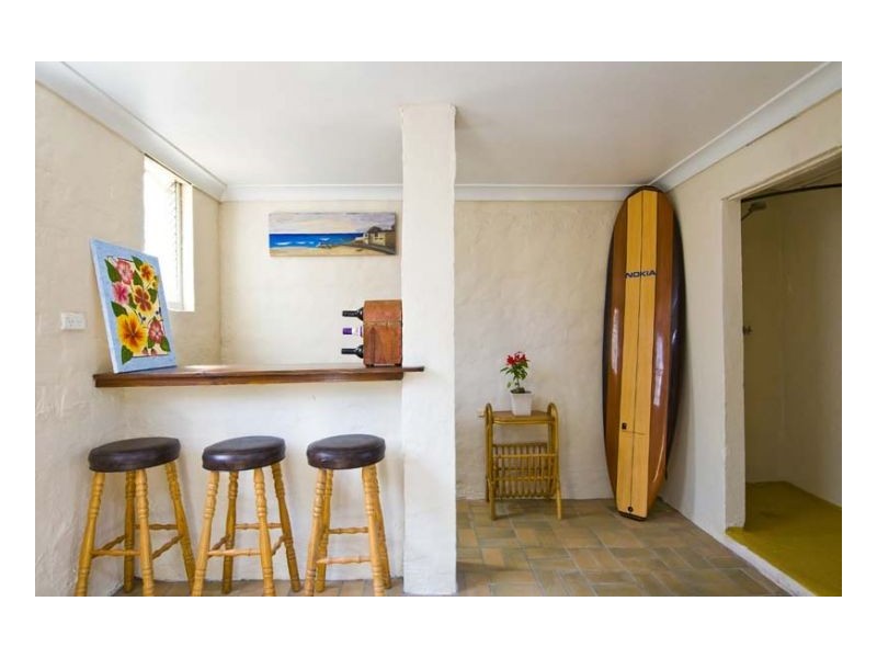 1 Bellevue Parade, North Curl Curl NSW 2099