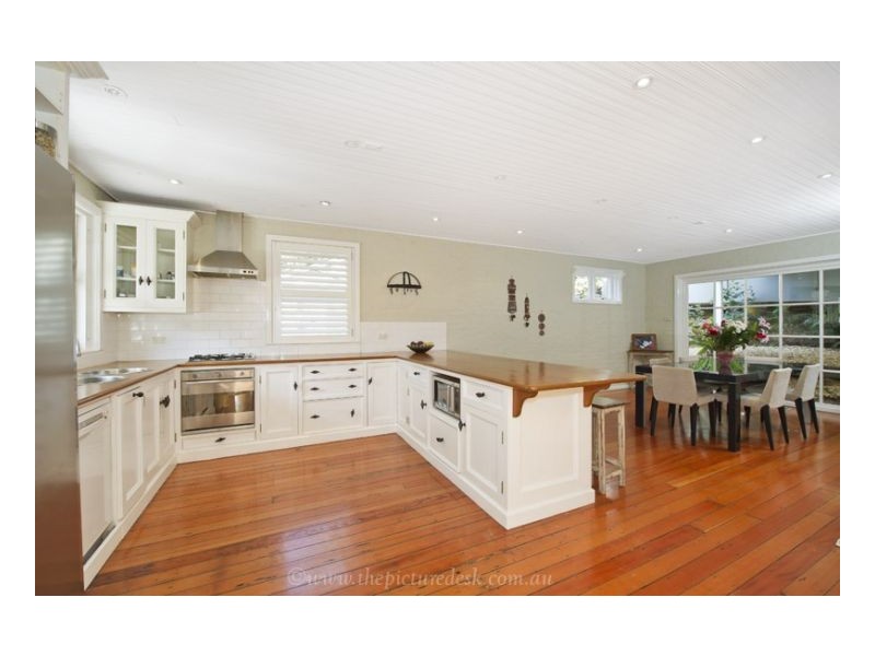 26 Loquat Valley Road, Bayview NSW 2104