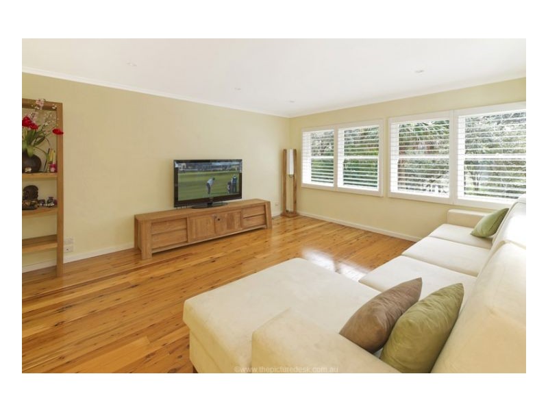 26 Loquat Valley Road, Bayview NSW 2104