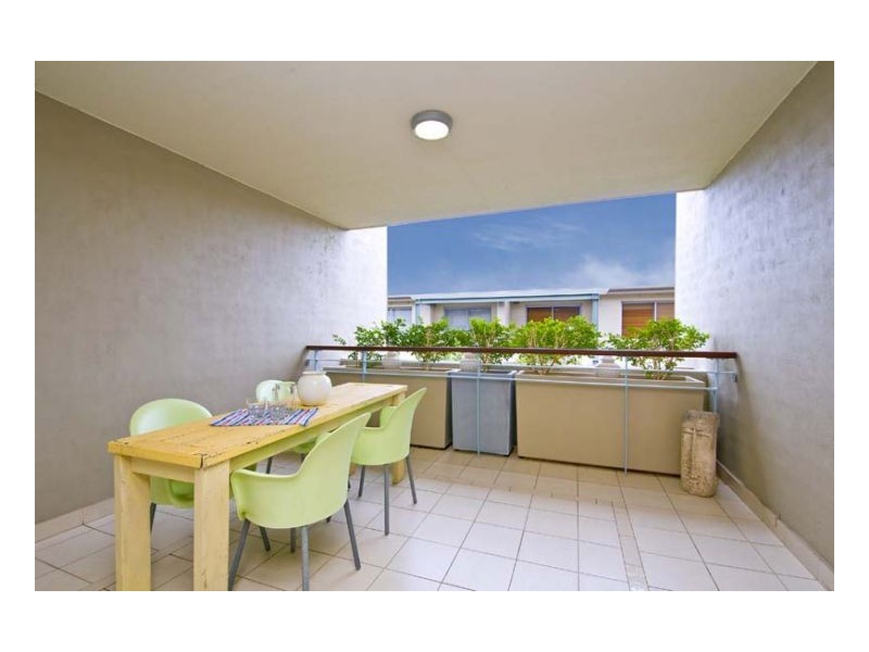 15/21-23 Old Barrenjoey Rd, Avalon NSW 2107