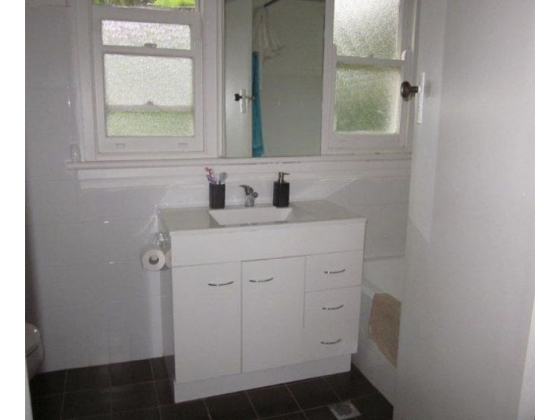 24 Taiyul Road, North Narrabeen NSW 2101