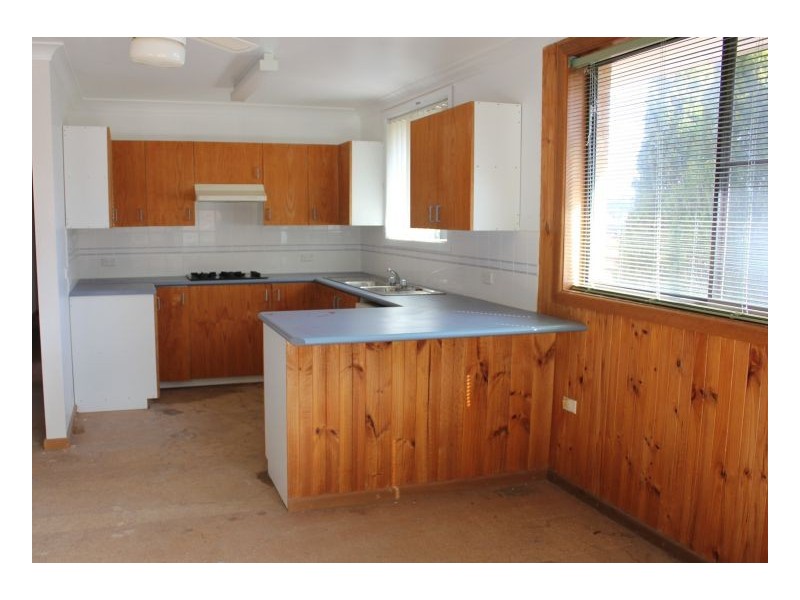 8 Hill Street, Warriewood NSW 2102