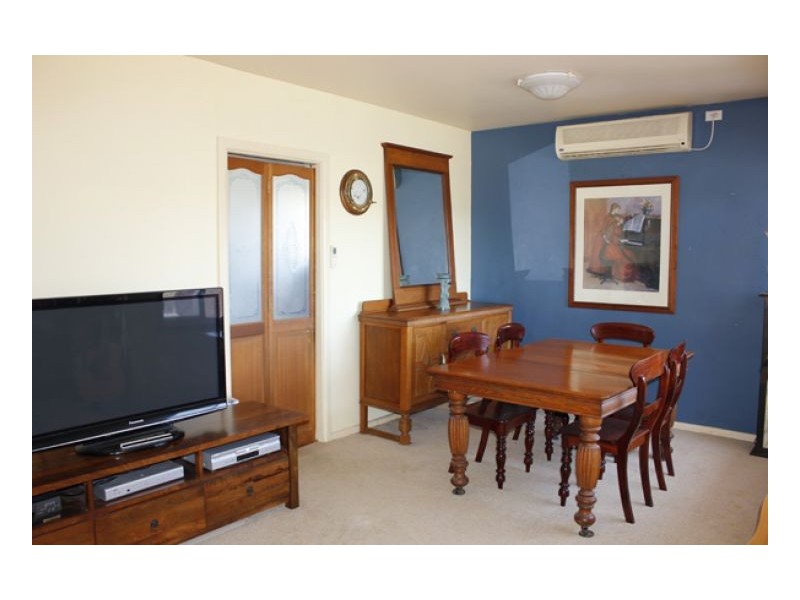 17 Sydney Road, Warriewood NSW 2102